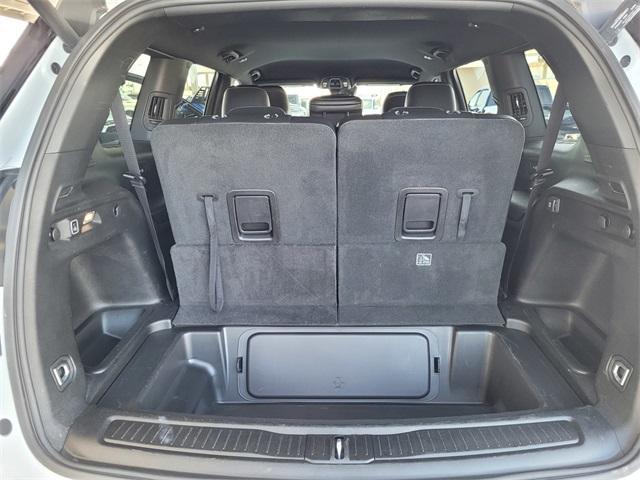used 2024 Jeep Grand Cherokee L car, priced at $28,100