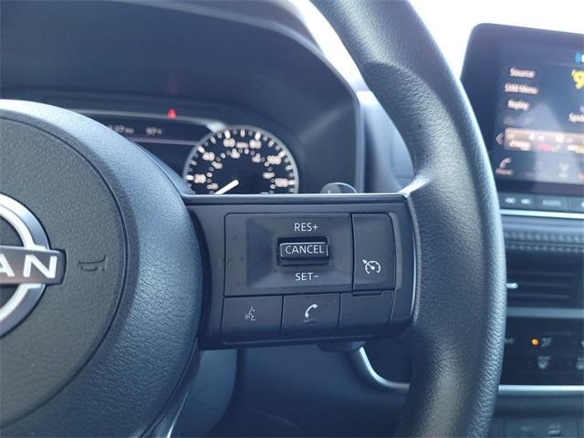 used 2023 Nissan Rogue car, priced at $21,998