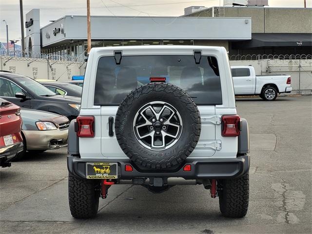 new 2025 Jeep Wrangler car