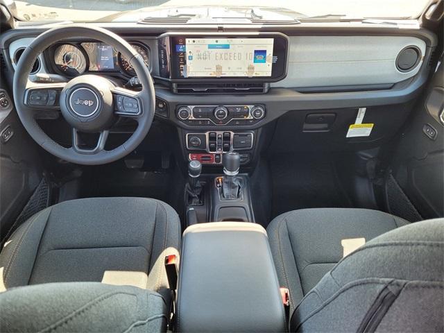 new 2025 Jeep Wrangler car