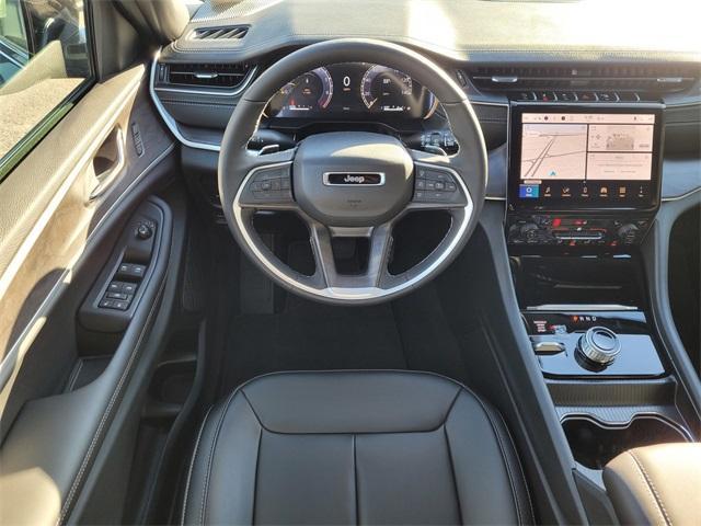 new 2025 Jeep Grand Cherokee car, priced at $45,694