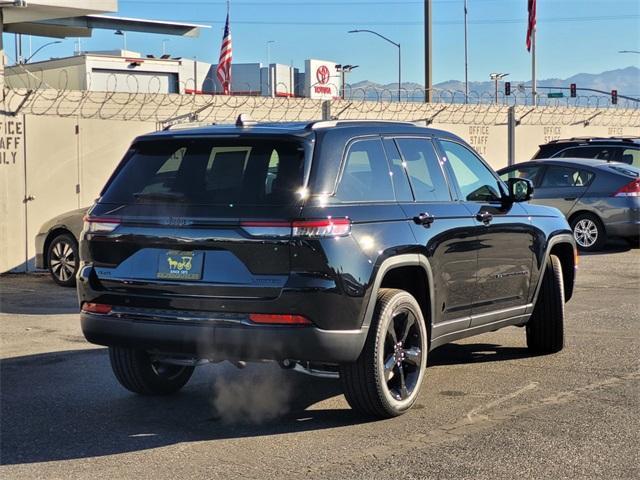 new 2025 Jeep Grand Cherokee car, priced at $45,694