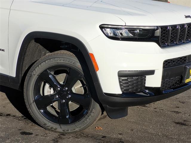 new 2025 Jeep Grand Cherokee L car, priced at $45,088