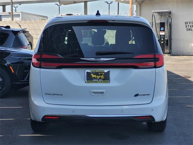 used 2023 Chrysler Pacifica Hybrid car, priced at $29,688