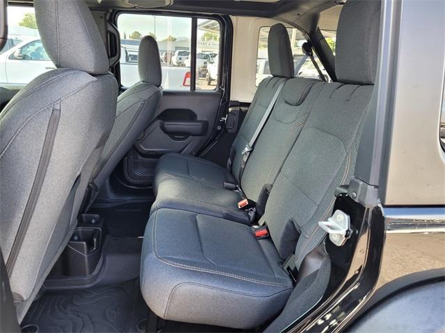 new 2025 Jeep Wrangler car
