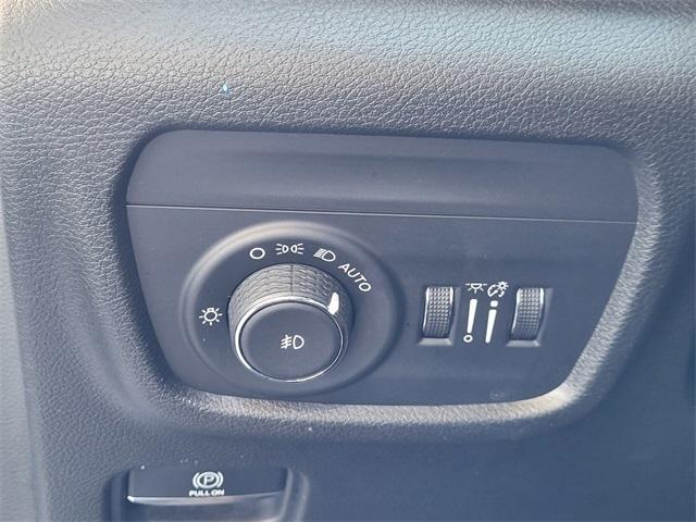 used 2023 Jeep Grand Cherokee L car, priced at $28,800