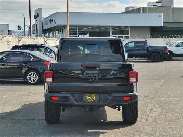 new 2025 Jeep Gladiator car, priced at $38,638