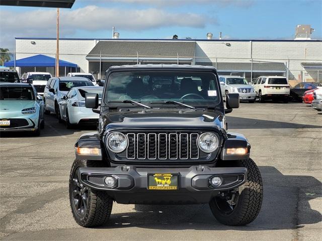 new 2025 Jeep Gladiator car, priced at $38,638