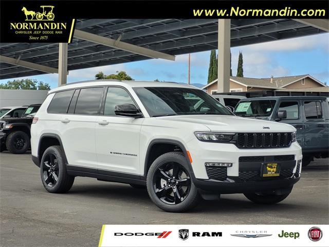 new 2025 Jeep Grand Cherokee L car