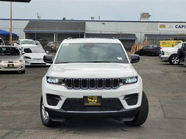 new 2025 Jeep Grand Cherokee car, priced at $35,938