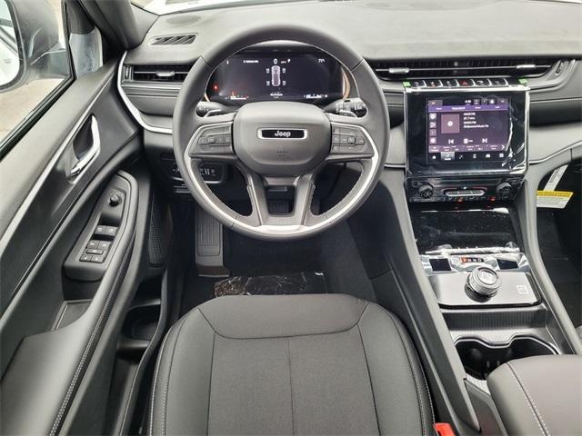 new 2025 Jeep Grand Cherokee car, priced at $35,938