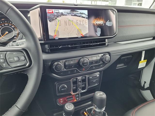 new 2025 Jeep Wrangler car, priced at $67,288