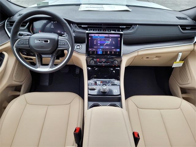new 2025 Jeep Grand Cherokee L car
