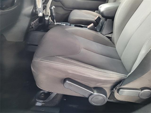 used 2015 Jeep Wrangler Unlimited car, priced at $19,500