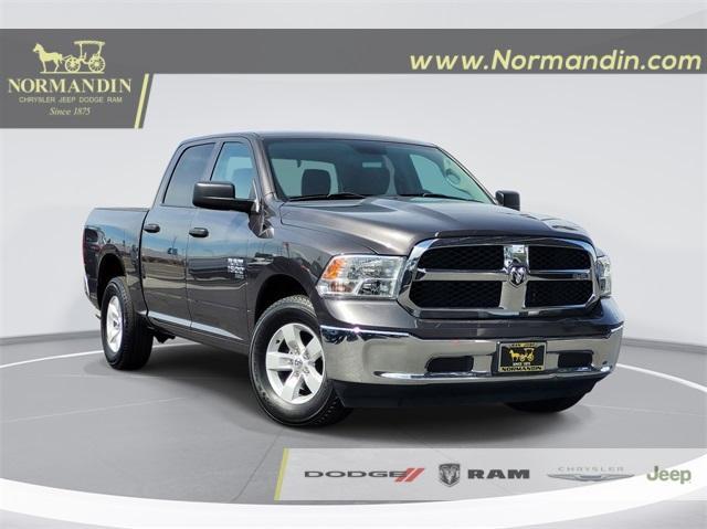 used 2022 Ram 1500 Classic car, priced at $27,998