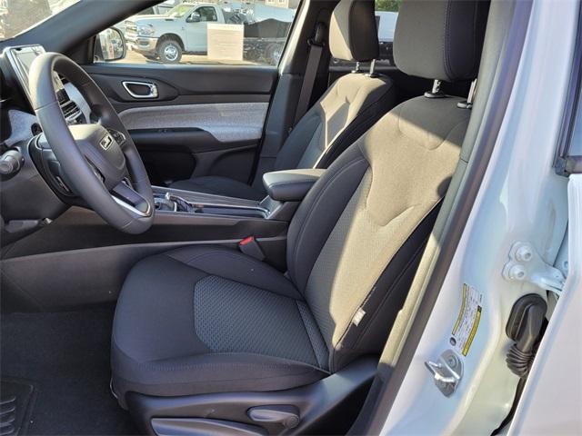 new 2025 Jeep Compass car