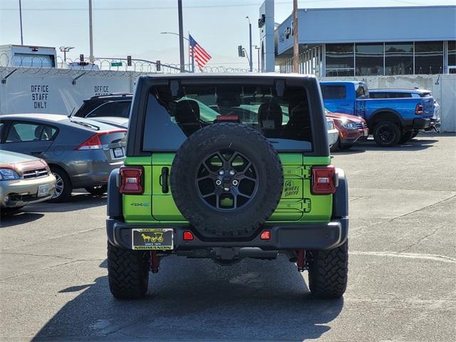 new 2025 Jeep Wrangler 4xe car