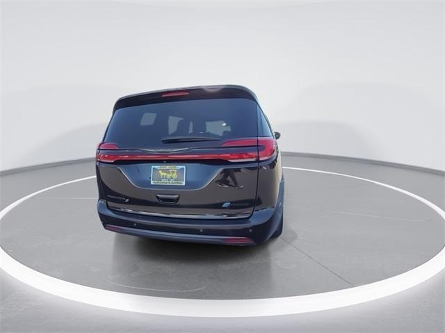 used 2022 Chrysler Pacifica Hybrid car, priced at $28,988