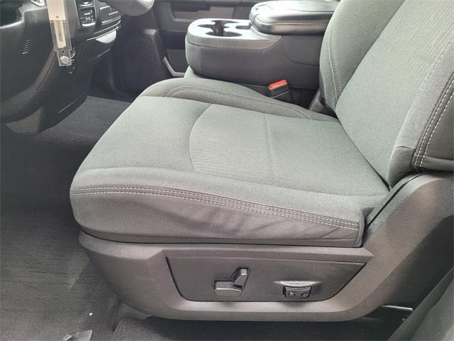 used 2022 Ram 1500 Classic car, priced at $28,800