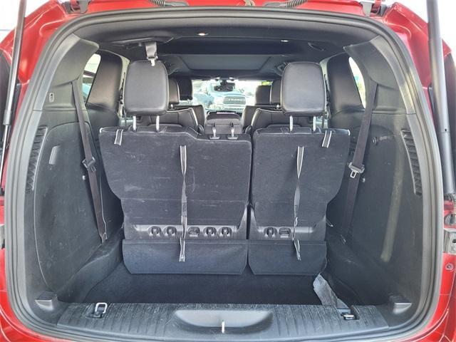 used 2025 Chrysler Pacifica car, priced at $39,600