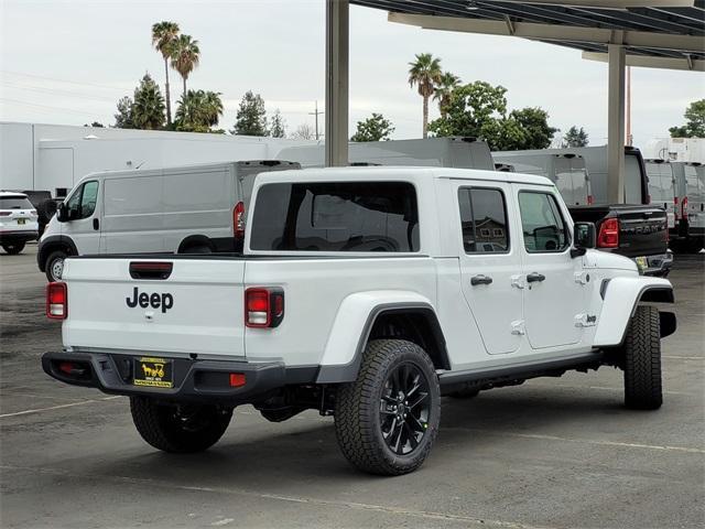 new 2025 Jeep Gladiator car