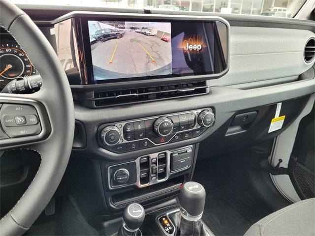 new 2025 Jeep Wrangler car