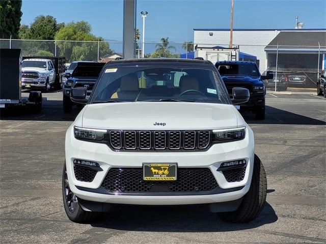 new 2025 Jeep Grand Cherokee car