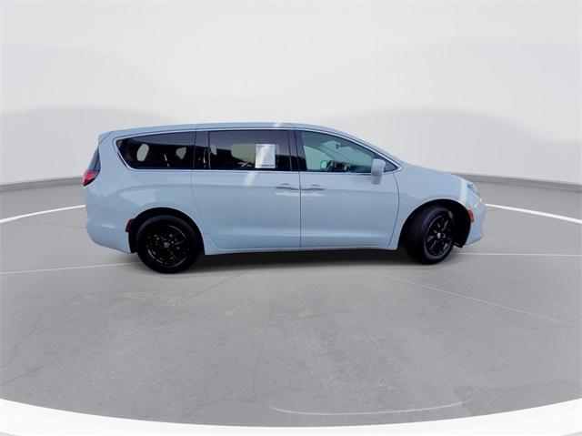 used 2020 Chrysler Pacifica car, priced at $20,500