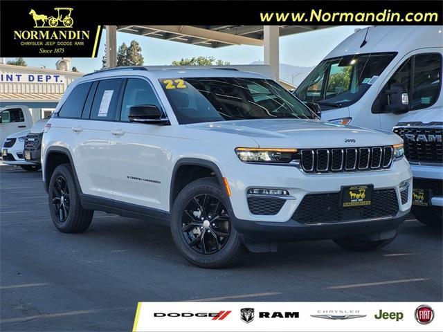 used 2022 Jeep Grand Cherokee car, priced at $25,900