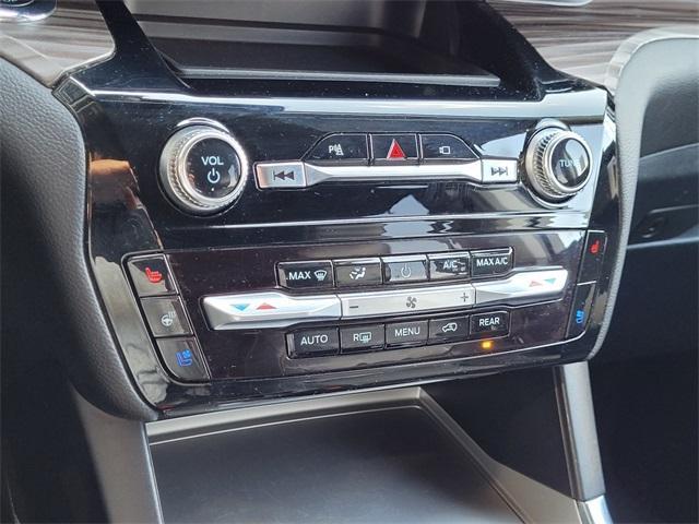 used 2022 Ford Explorer car, priced at $28,800
