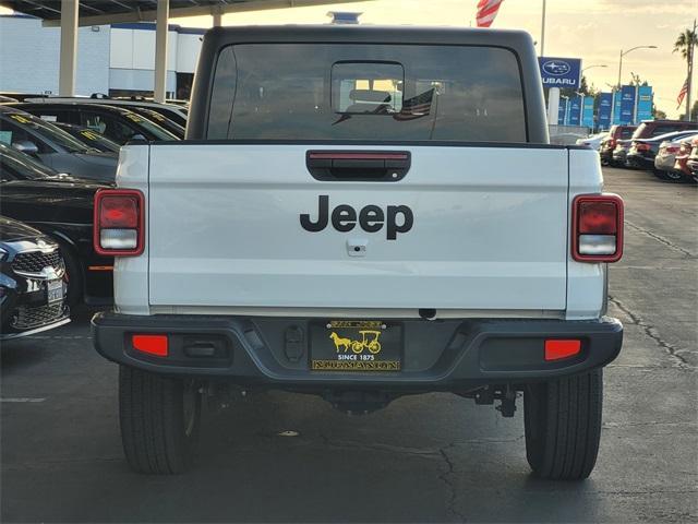 used 2023 Jeep Gladiator car, priced at $27,700