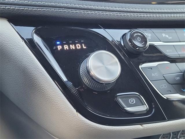 used 2021 Chrysler Pacifica Hybrid car, priced at $24,998