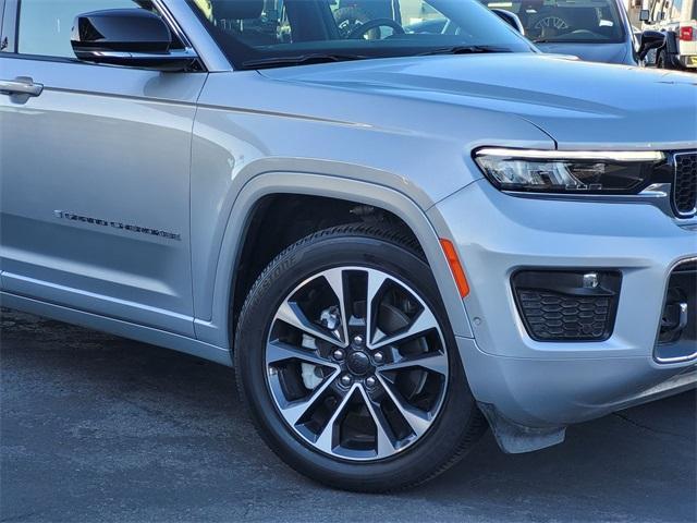 used 2022 Jeep Grand Cherokee car, priced at $43,288