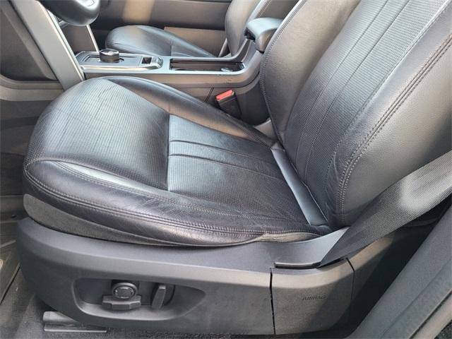 used 2019 Land Rover Discovery Sport car, priced at $21,998