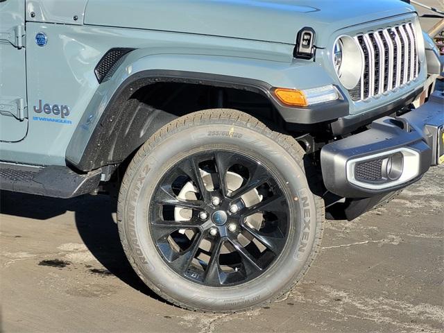 new 2025 Jeep Wrangler 4xe car