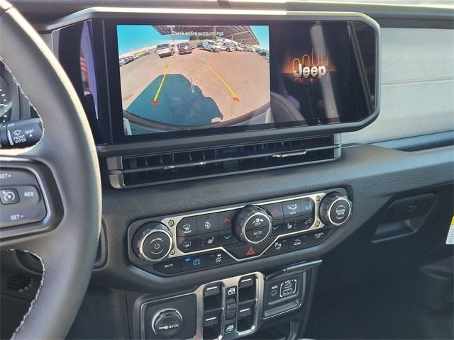 new 2025 Jeep Wrangler 4xe car