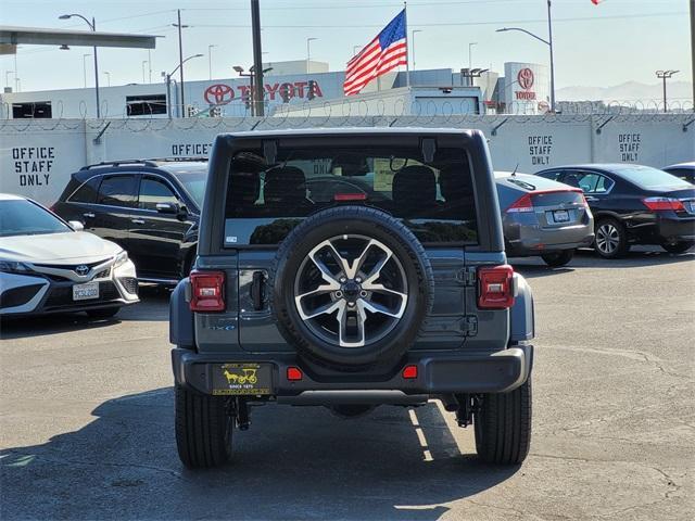 new 2025 Jeep Wrangler 4xe car