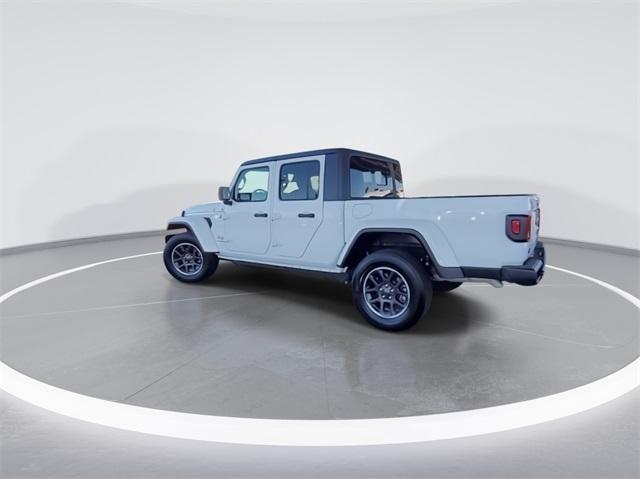 used 2023 Jeep Gladiator car, priced at $33,800