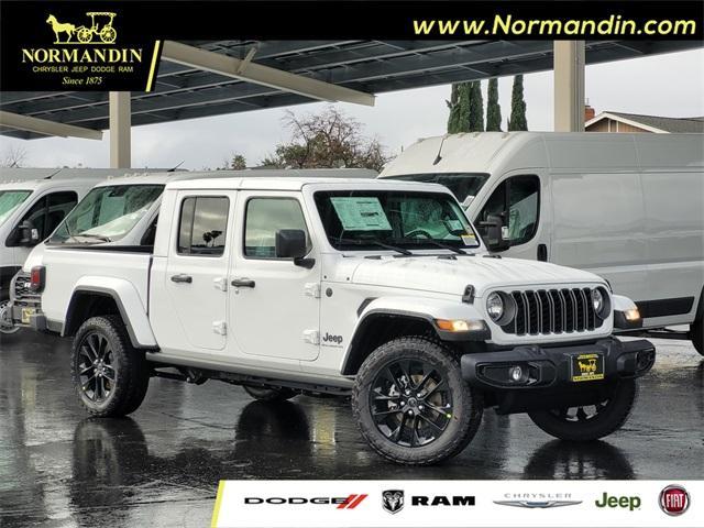 new 2025 Jeep Gladiator car