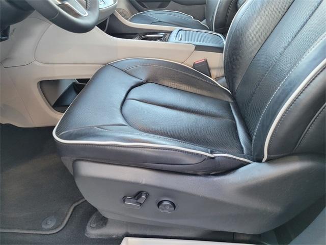 used 2022 Chrysler Pacifica car, priced at $36,500
