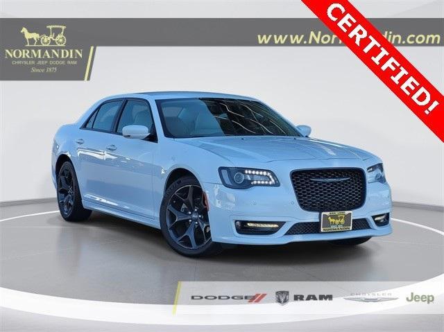 used 2022 Chrysler 300 car, priced at $22,400