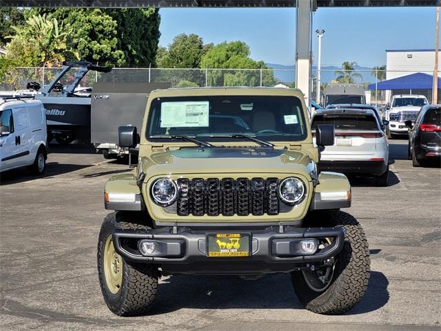 new 2025 Jeep Wrangler 4xe car