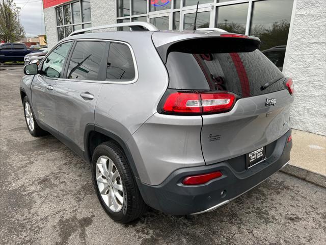 used 2017 Jeep Cherokee car