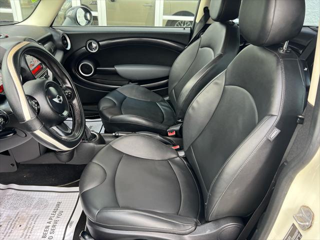 used 2012 MINI Cooper car