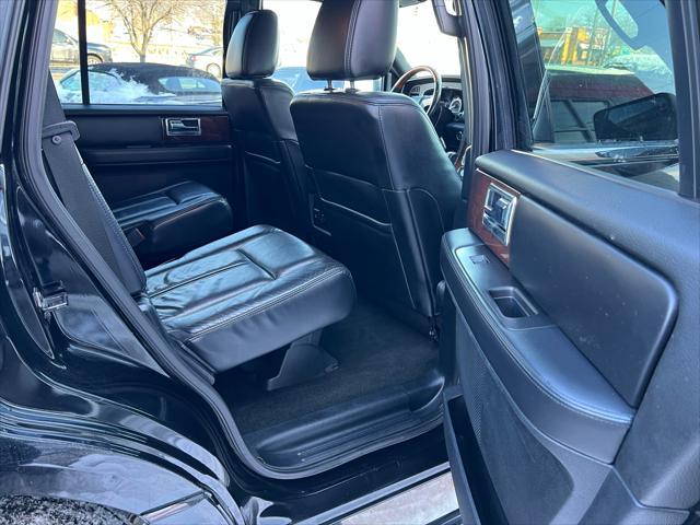 used 2016 Lincoln Navigator car