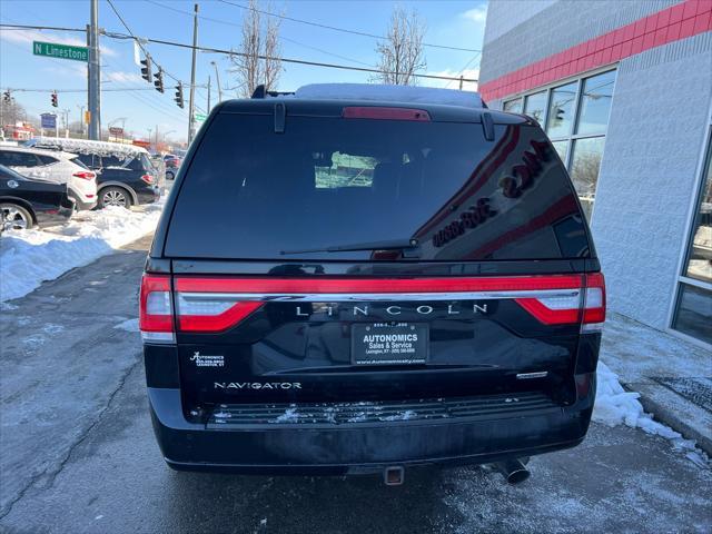 used 2016 Lincoln Navigator car