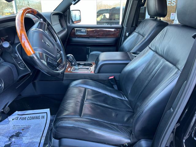 used 2016 Lincoln Navigator car