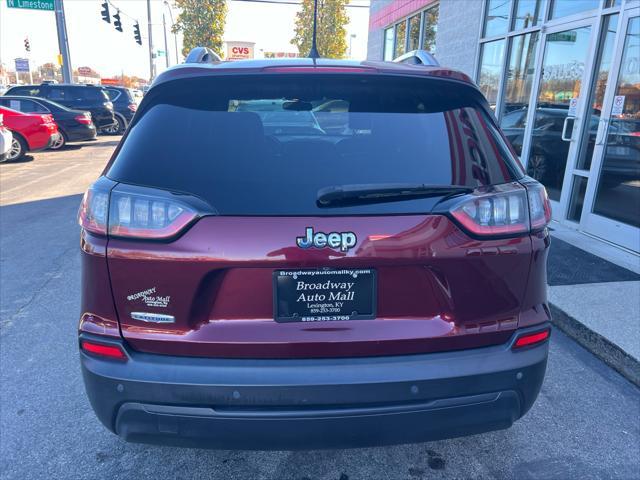 used 2019 Jeep Cherokee car