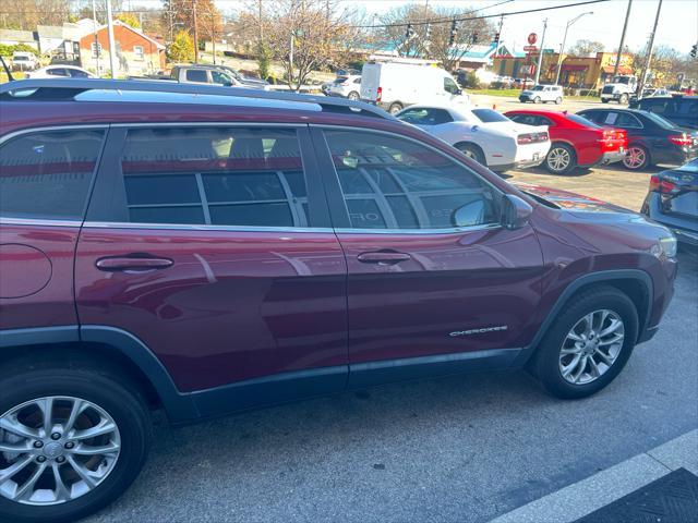 used 2019 Jeep Cherokee car