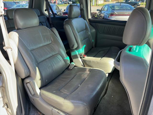 used 2004 Honda Odyssey car